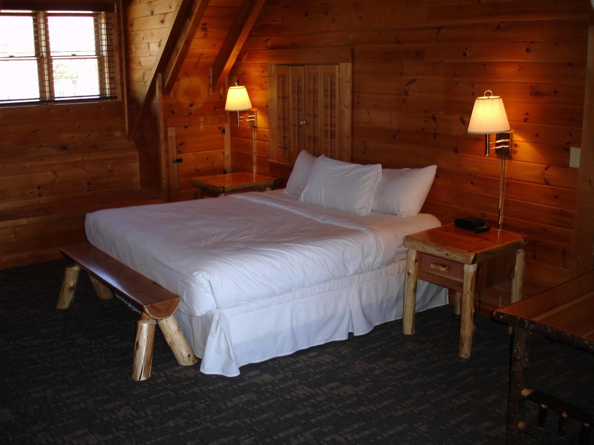Warm Springs Mountain Top Inn And Resort מראה חיצוני תמונה