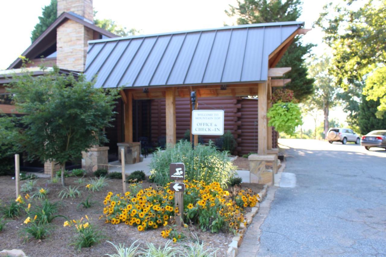 Warm Springs Mountain Top Inn And Resort מראה חיצוני תמונה