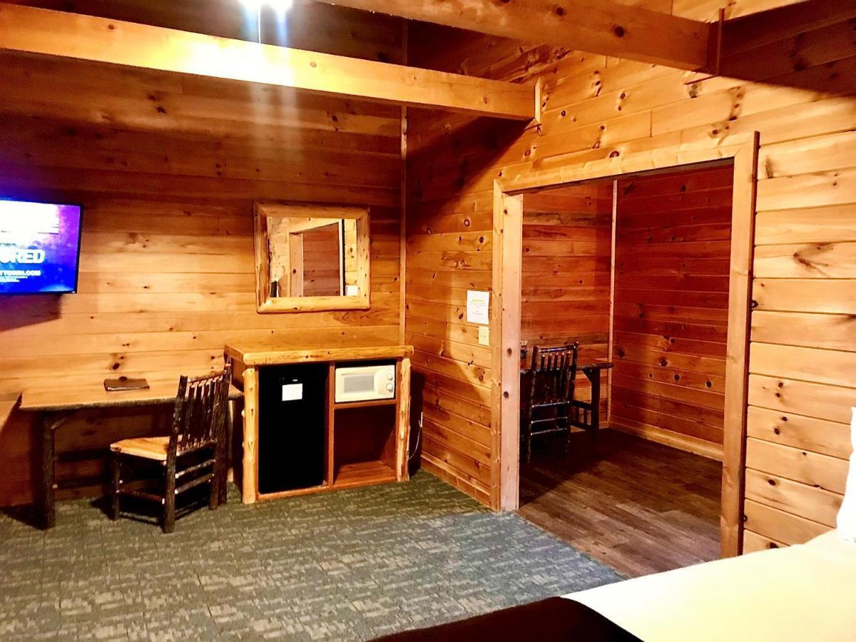 Warm Springs Mountain Top Inn And Resort מראה חיצוני תמונה